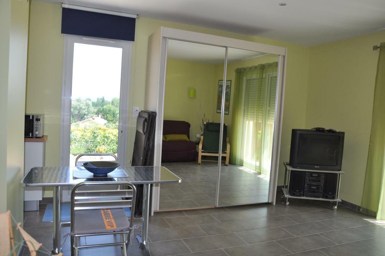 Martichris Apartman Châteauneuf-de-Gadagne Kültér fotó